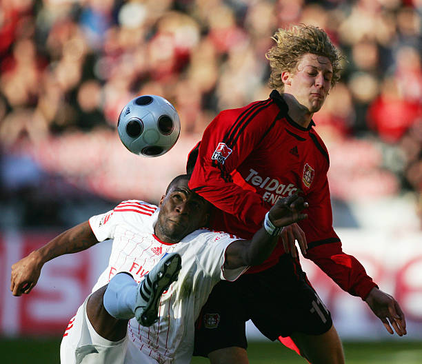 赛中始终占 赛中始终占